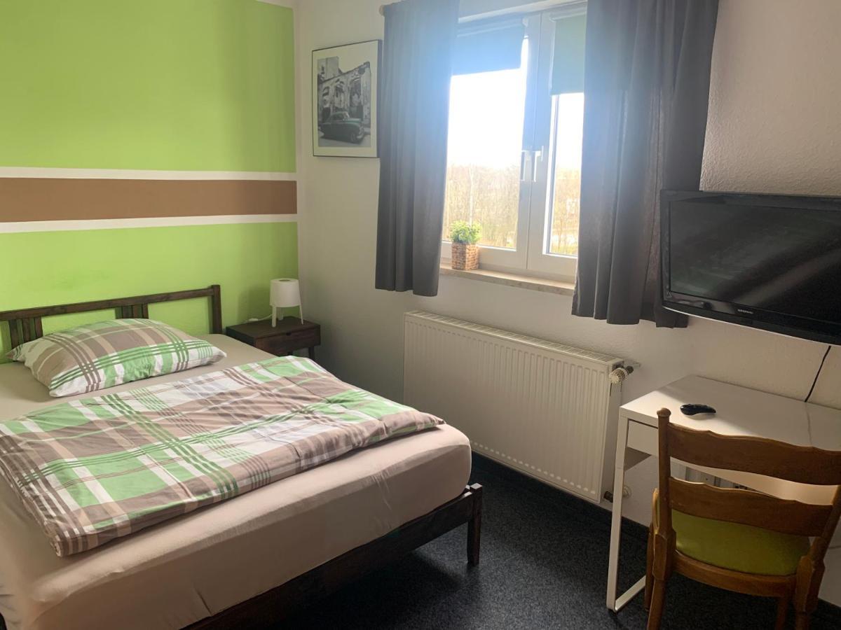 Hotel Zur Schleuse Даттельн Экстерьер фото