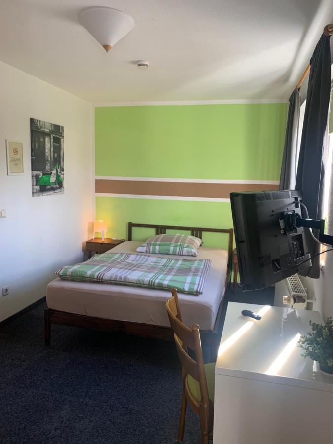 Hotel Zur Schleuse Даттельн Экстерьер фото
